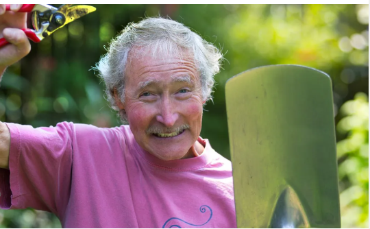 Ciscoe Morris Net Worth: Gardener's Wealth and Career