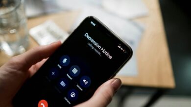 business customer support hotline