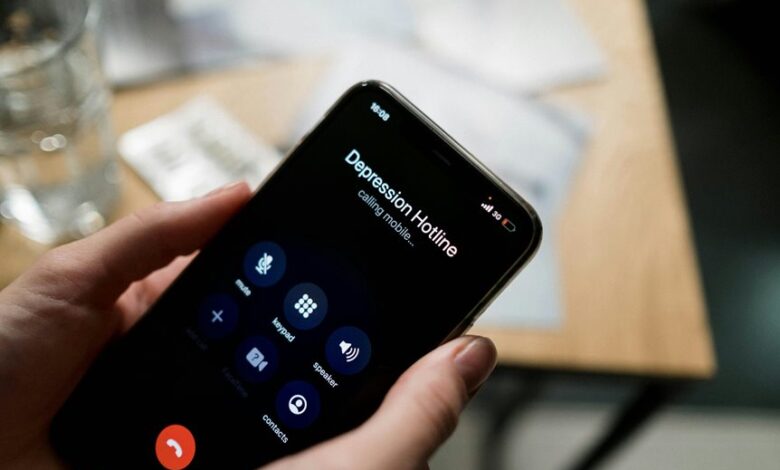 business customer support hotline